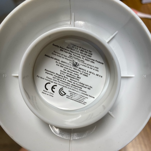 NWT Disney On Ice  Frozen Olaf Snowman Flip Top Plastic Mug Cup - Picture 6 of 6